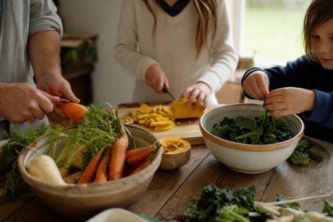 Comment cuisiner des repas de saison en famille tout au long de l’année