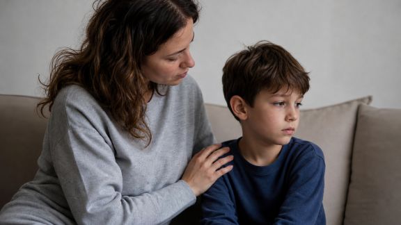 Accompagner le deuil ou la séparation d’un proche chez l’enfant : repères pour les parents