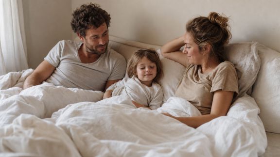 Parentalité et gestion du sommeil : astuces pour toute la famille